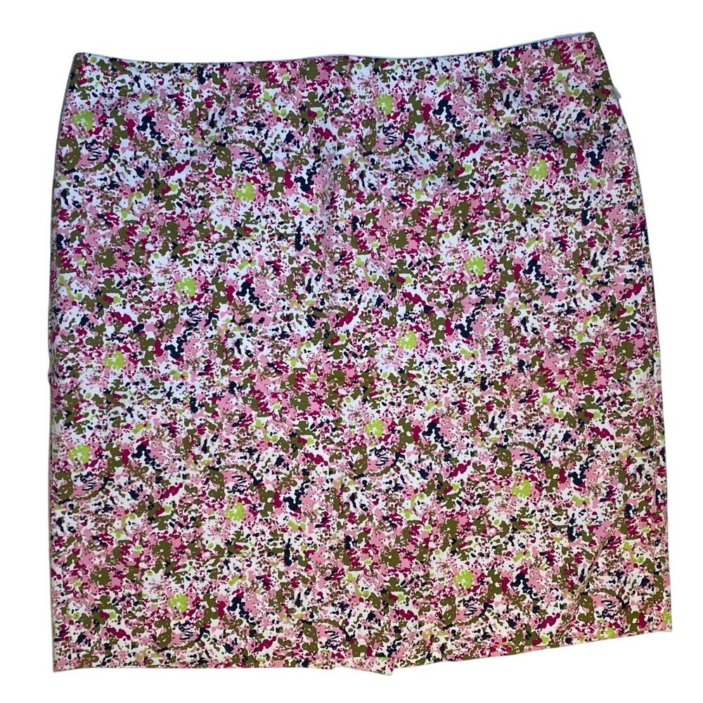 Ann Taylor - Madison Skirt Size 0 - Stylish & Versatile